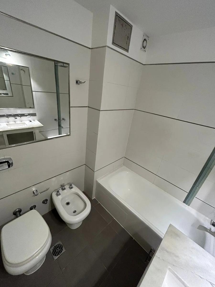 Departamento en Venta Cerro de Las Rosas 3 Dorm. 2 Baños 2 Cocheras con Pileta y Parilla 5