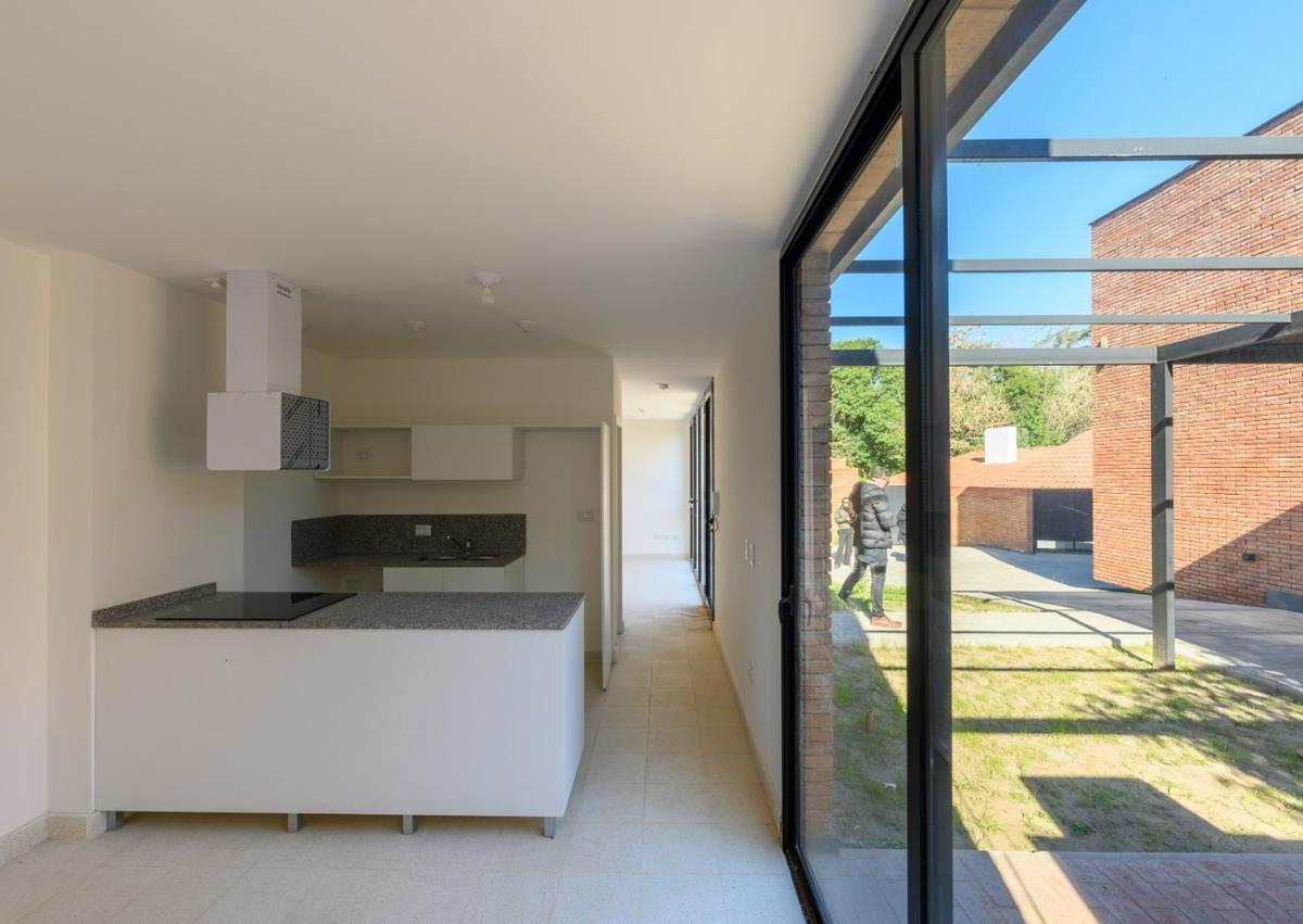 Duplex en Villa Allende 2 Dorm. con Patio Housing 2
