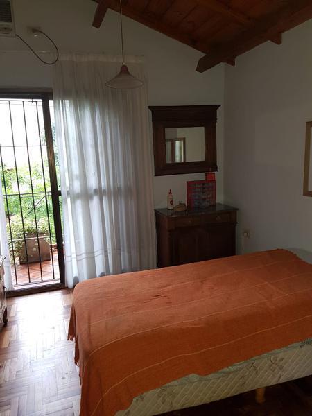 Casa Lomas de San Martín 4 Dorm. 3 Baños Cochera Pileta 2