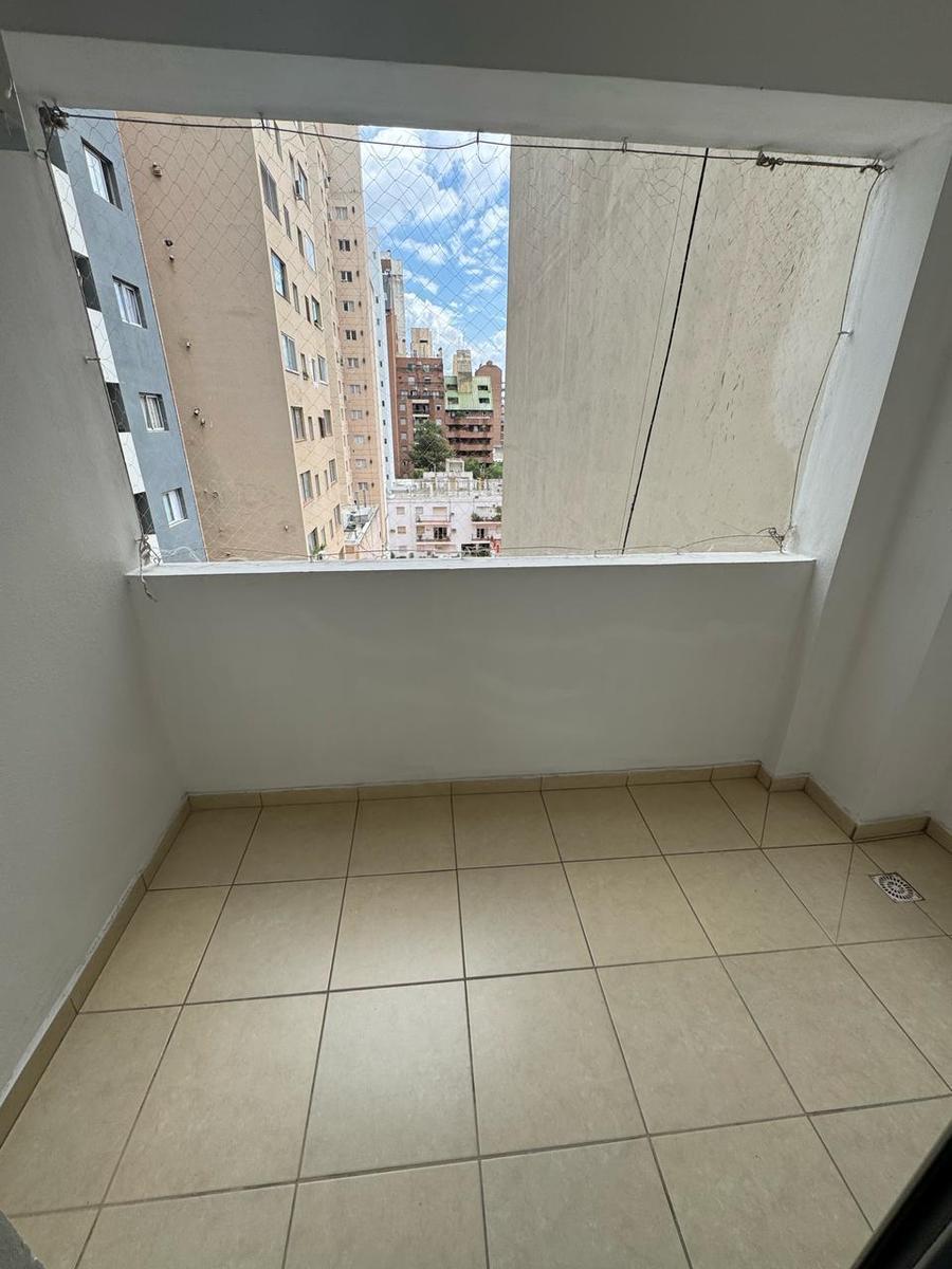 Departamento en Venta Nueva Córdoba 1 Dormitorio con Balcon 2
