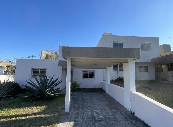 Casa en complejo Los Algarrobos en Villa Allende 3
