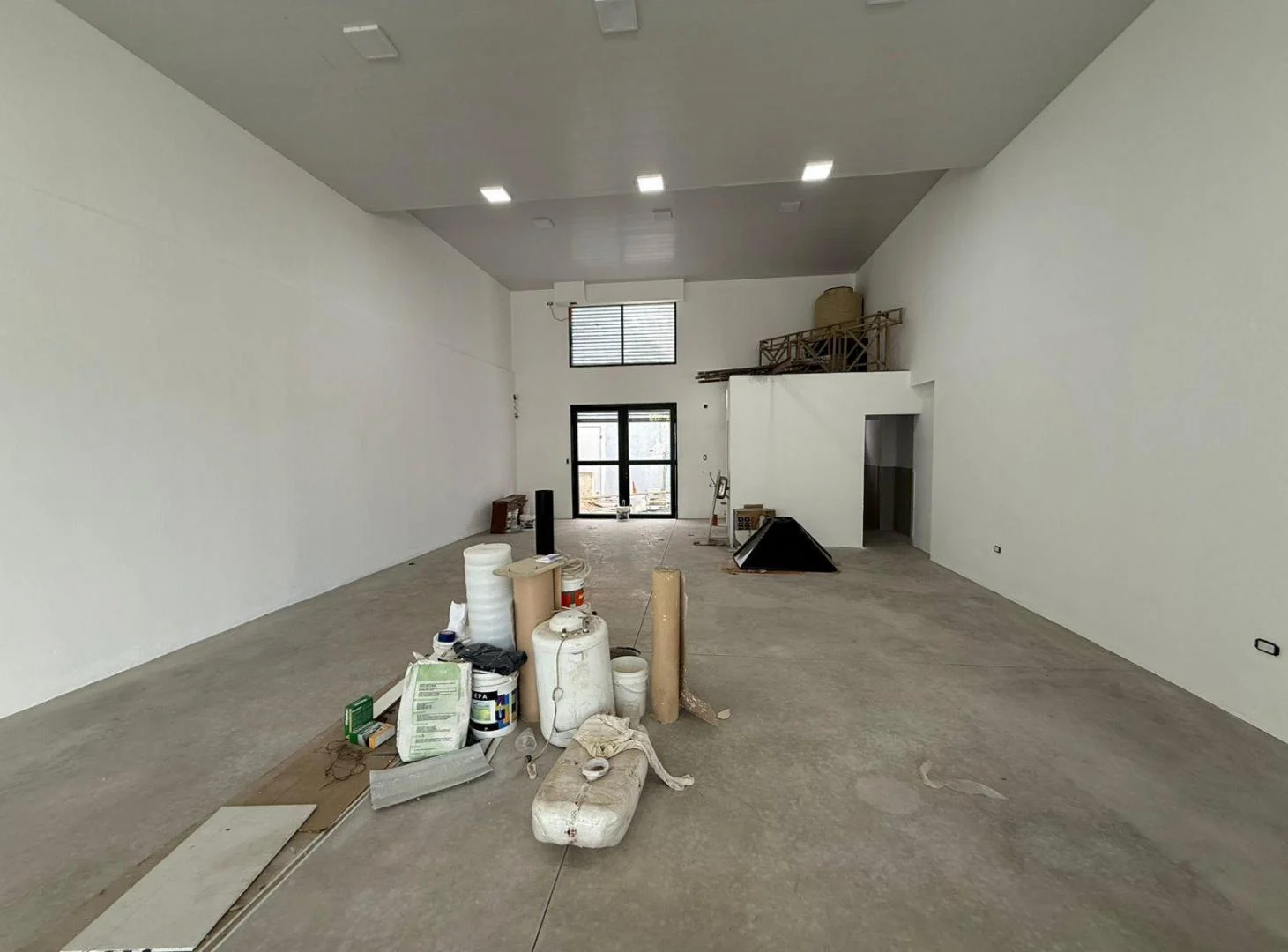 Foto de Venta de Galpón de 165 m2 en Barrio San Martín a una Cuadra de Av Castro Barros, imagen 5