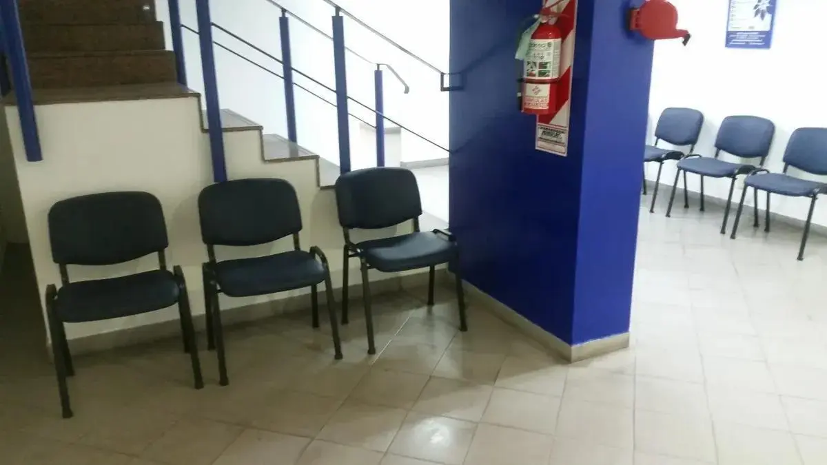 Local en alquiler ubicado muy cerca de nueva Córdoba 382 m2 2