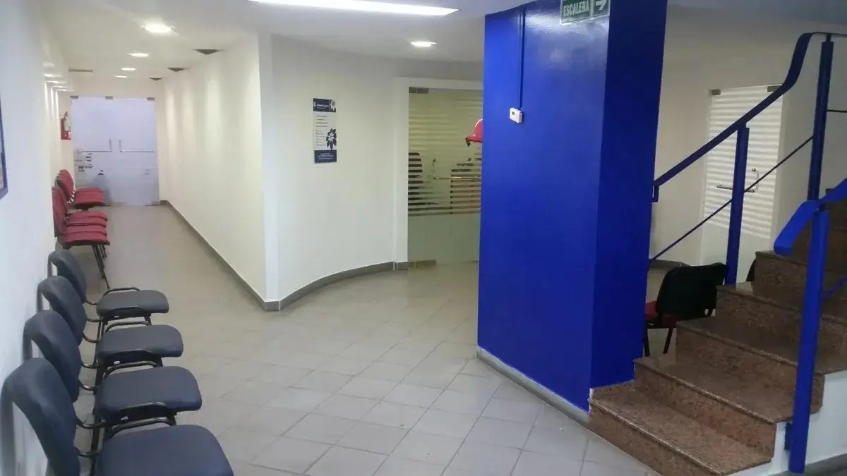 Local en alquiler ubicado muy cerca de nueva Córdoba 382 m2 3