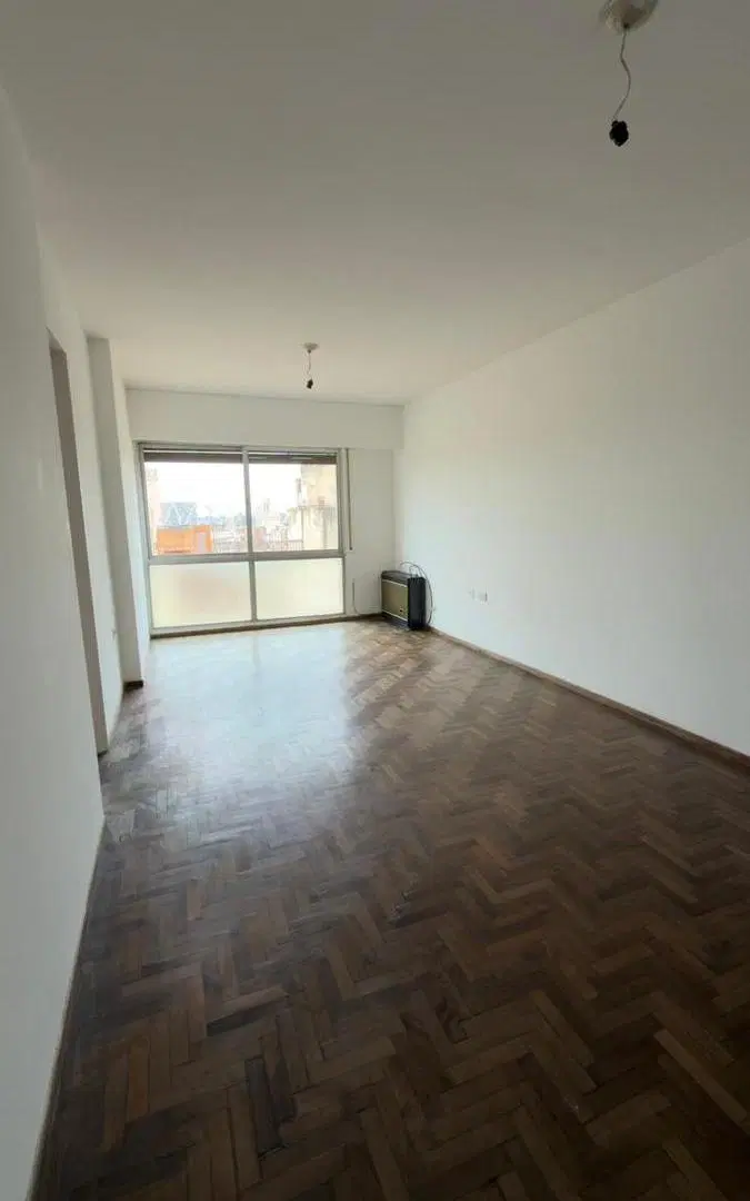 Departamento 1 dormitorio cocina separada 1 baño contrafrente 1