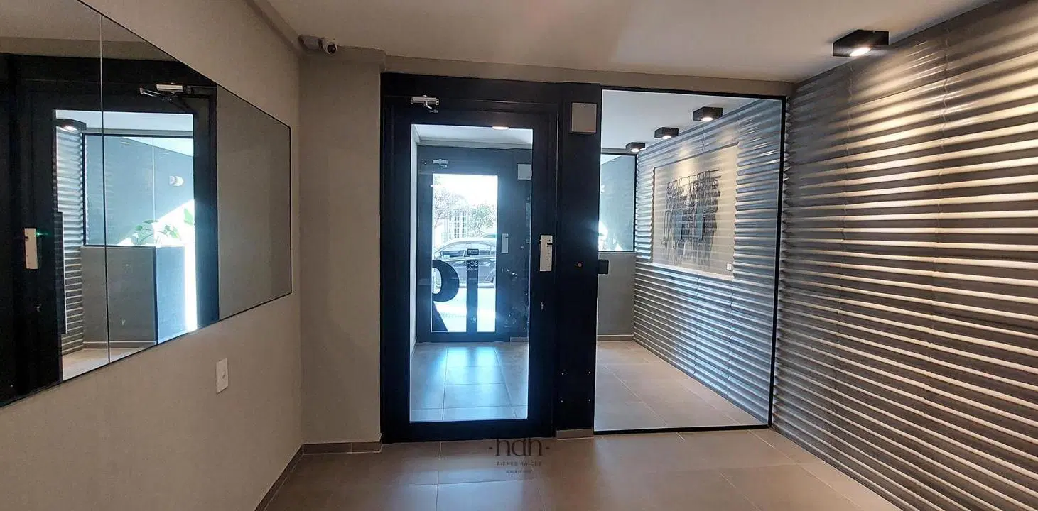 Departamento Venta 1 dormitorio 1 baño con balcon General Paz 3
