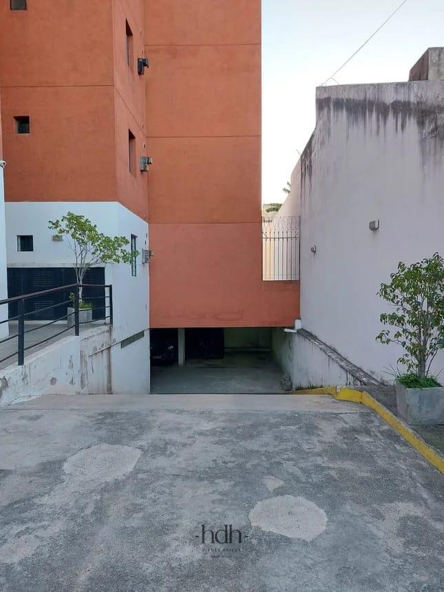 Foto de Cochera venta con acceso subterraneo con escritura, imagen 1