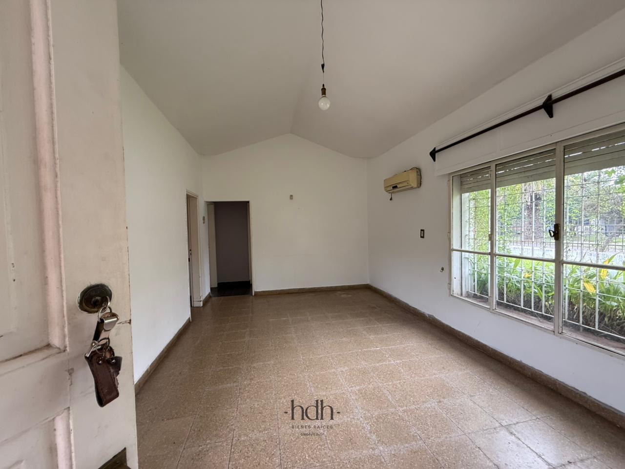 Venta de Casa en Marqués de Sobremonte 4 dormitorios Apto crédito Ideal vivienda o geriátrico