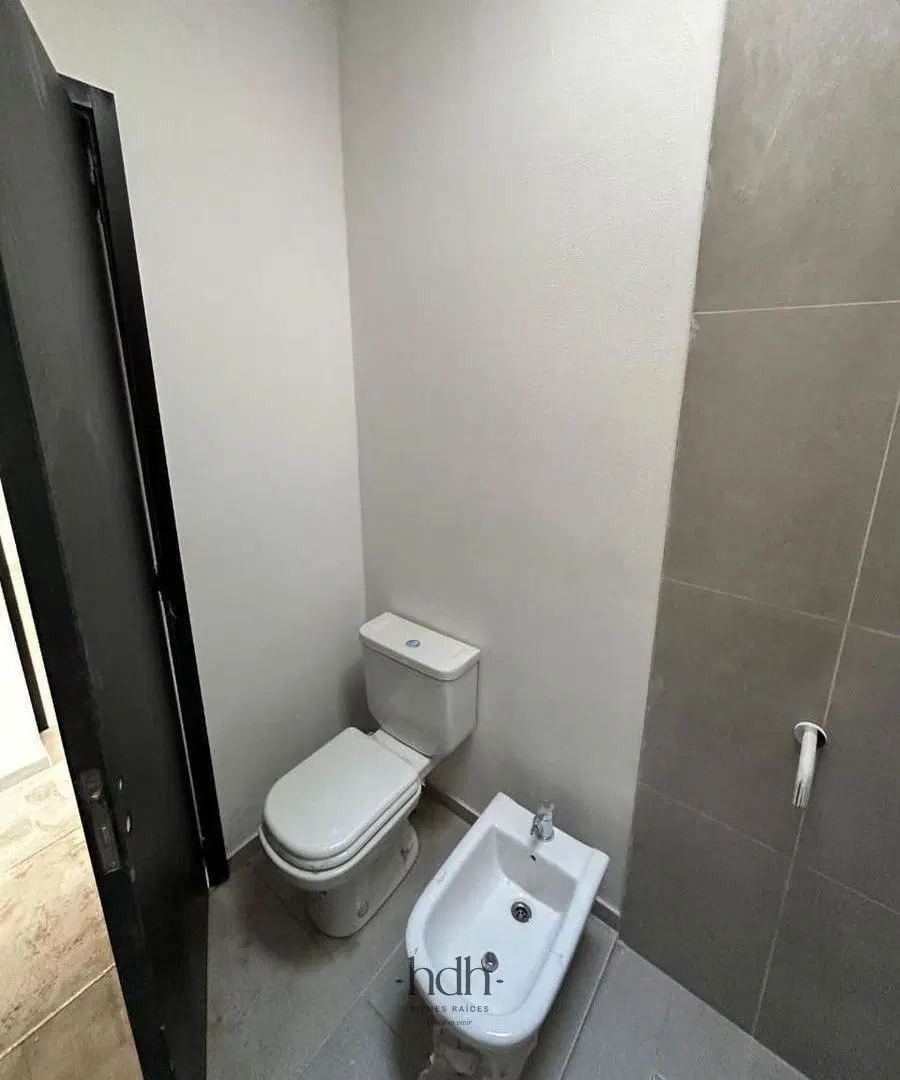 Casa Venta 2 dormitorios 1 baño patio en planta baja seguridad 24 hs 5