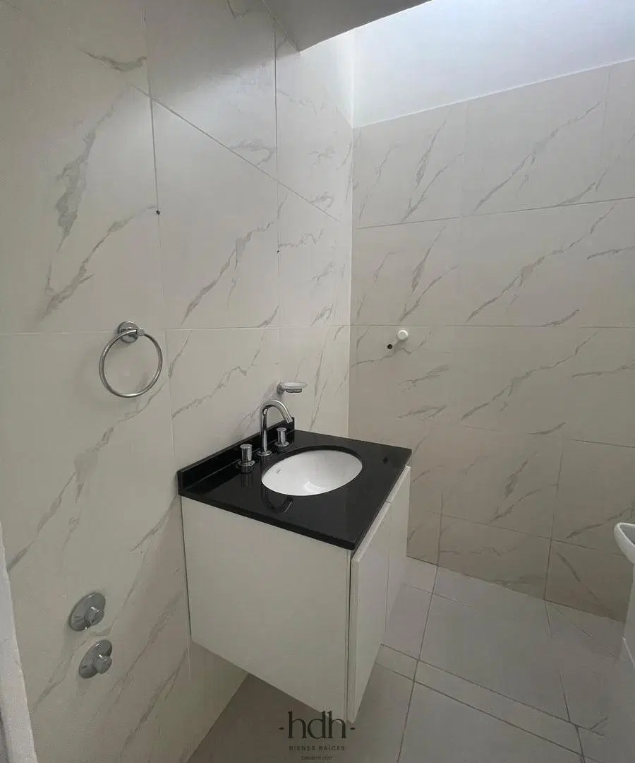 Casa alquiler 3 dormitorios 3 baños con seguridad 24 hs 5