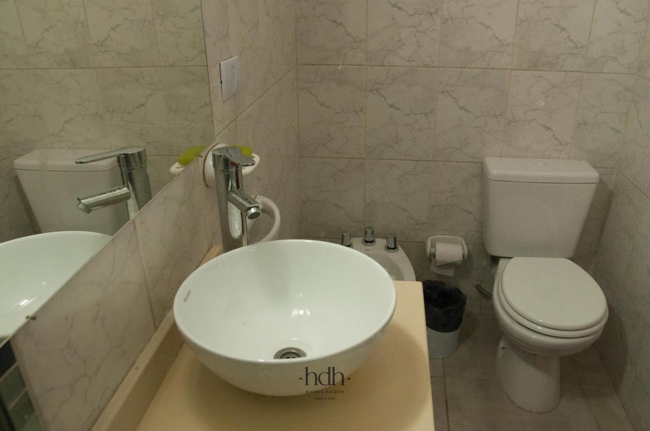 Foto de Alquiler 1 dormitorio con balcón frente amoblado Nueva Córdoba, imagen 4