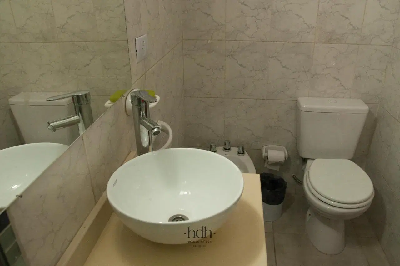 Alquiler 1 dormitorio con balcón frente amoblado Nueva Córdoba temporario 4