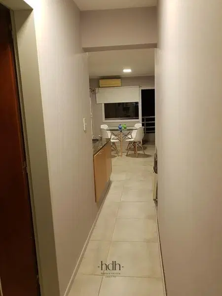 Alquiler 1 dormitorio con balcón frente amoblado Nueva Córdoba temporario 3