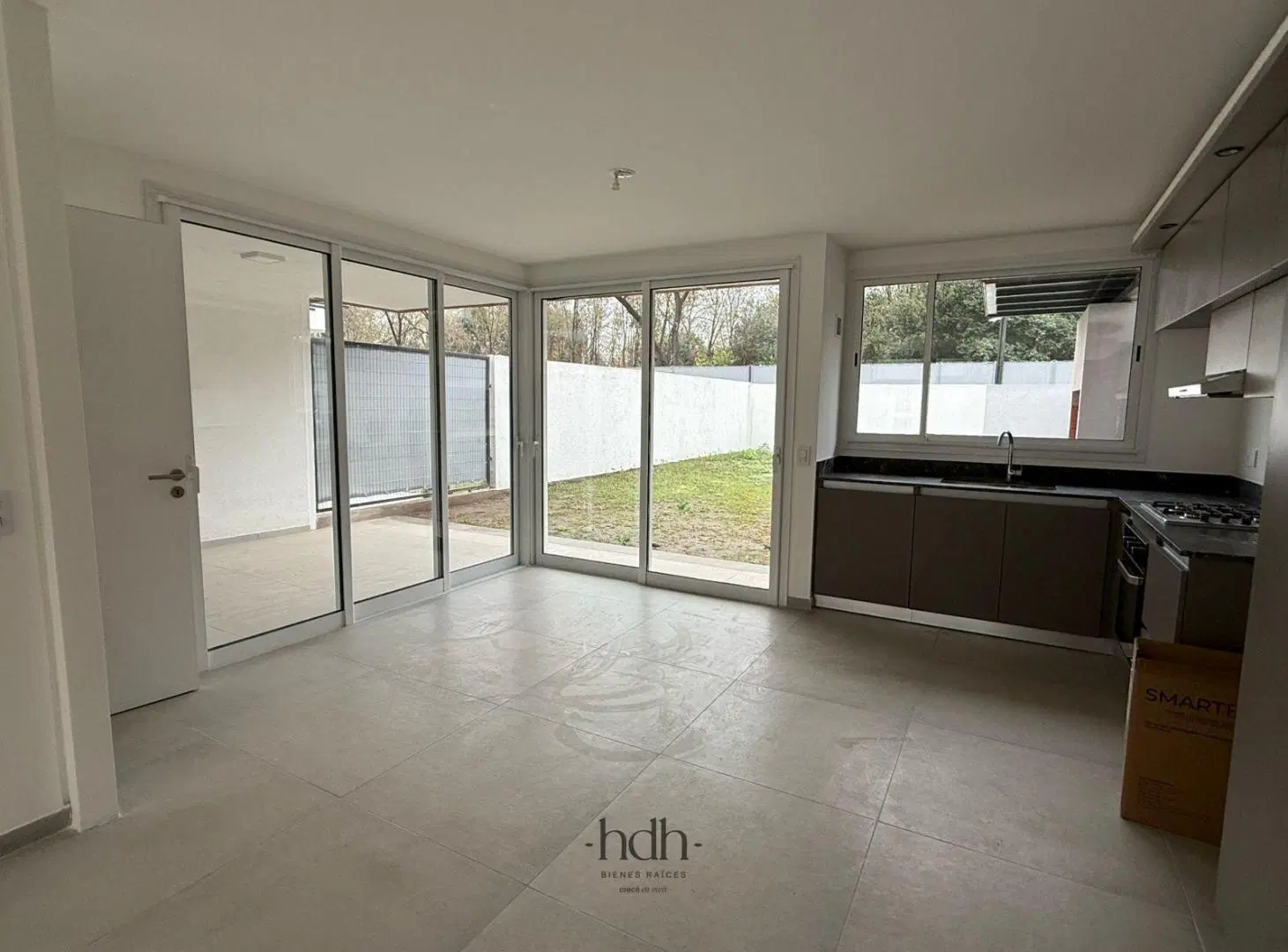 Venta Casa Duplex de 3 dormitorios en housing con amenities seguridad 24 hs 3