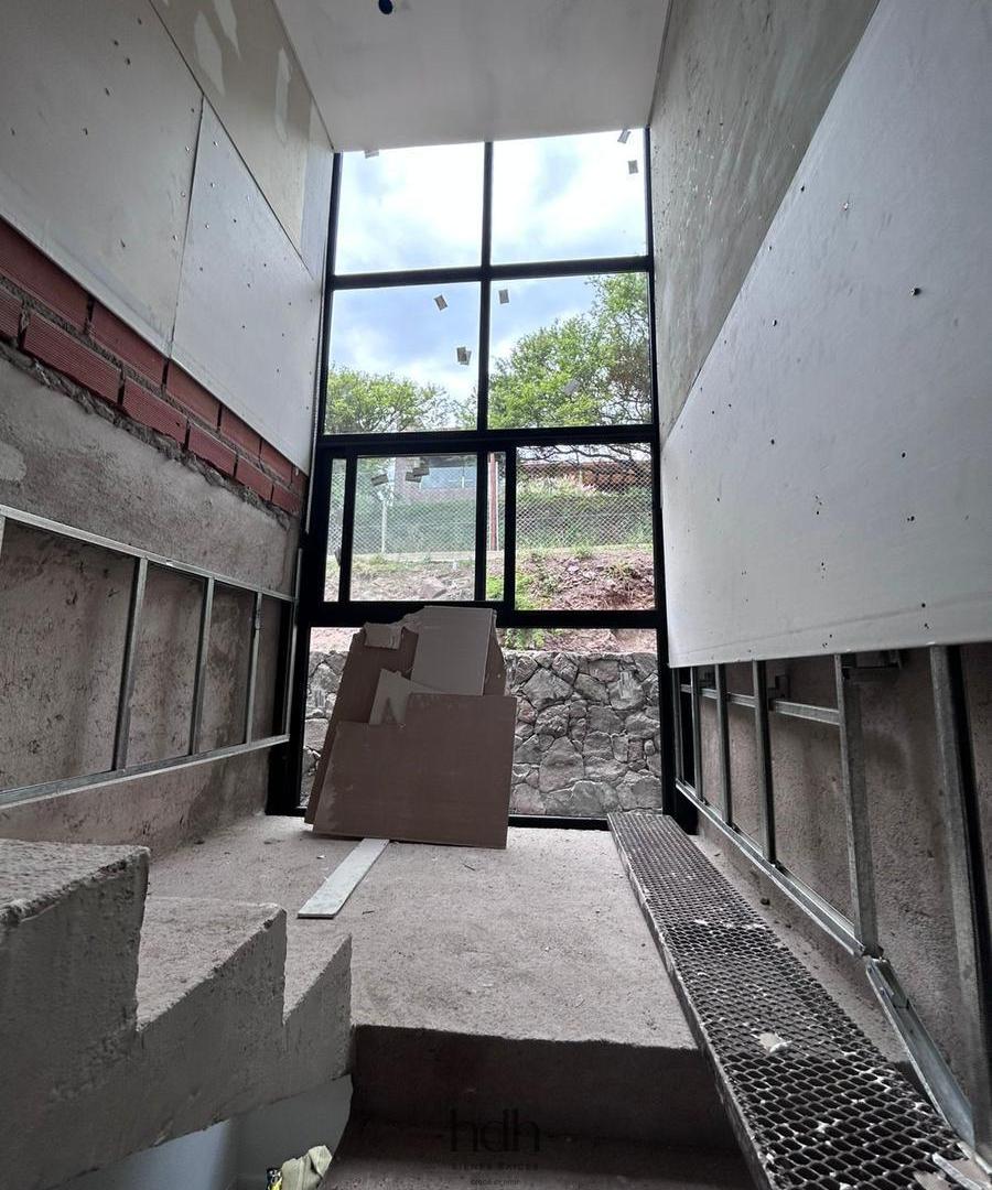 Foto de Casa venta en Estancia Q2 6 dormitorios 6 baños con pileta, imagen 2