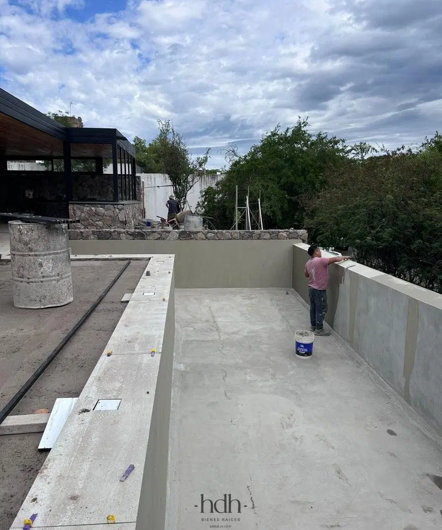 Casa venta en Estancia Q2 6 dormitorios 6 baños con pileta 1