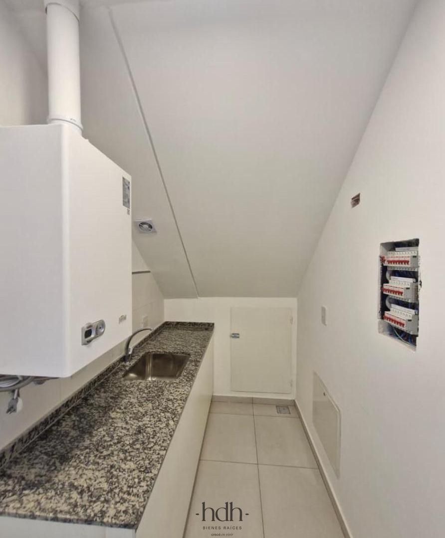 Foto de Casa venta 4 dormitorios 3 baños en Greenville II, imagen 3