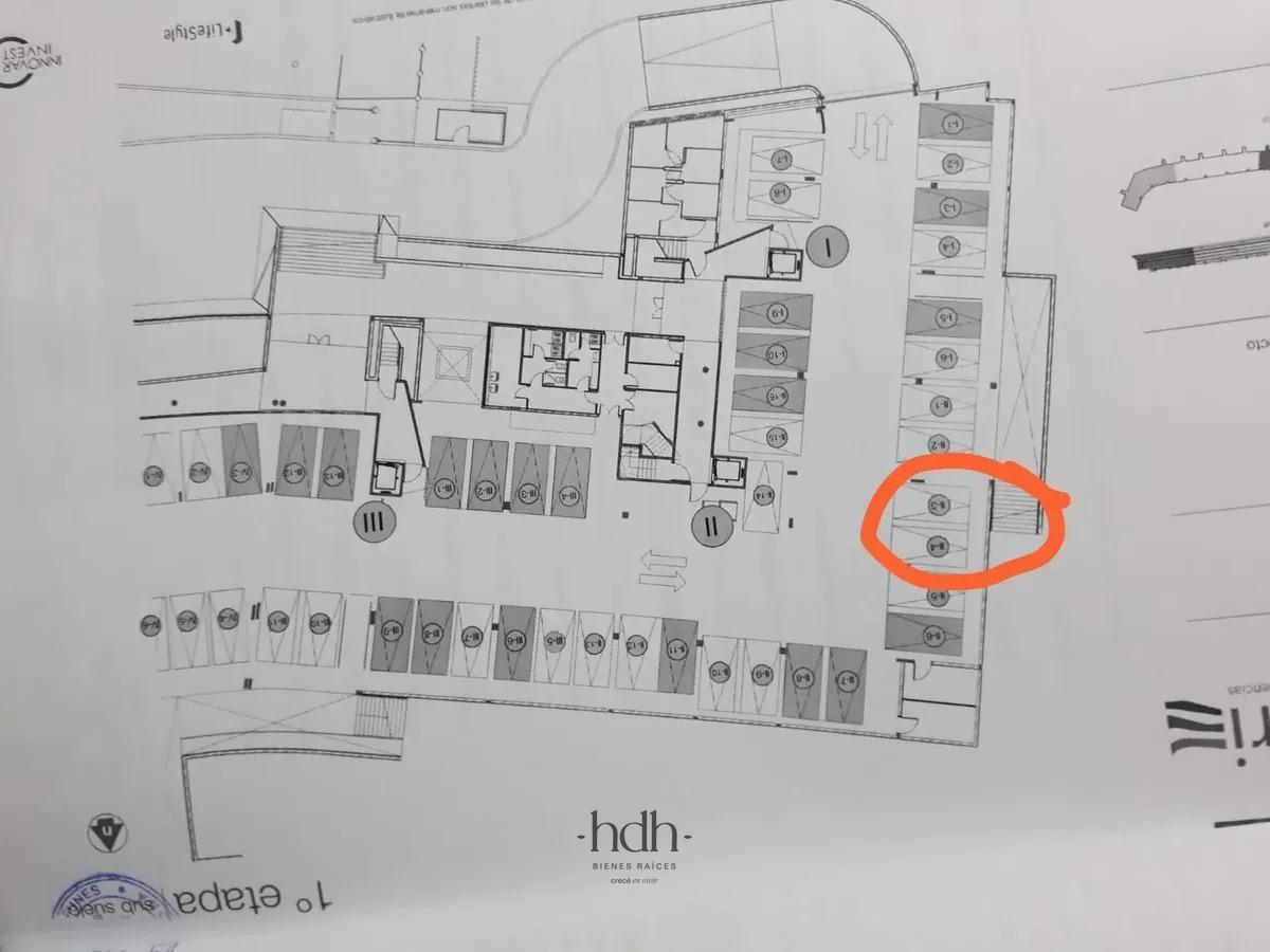 Foto de Cochera Venta 20 m² Fija en Capri, imagen 2