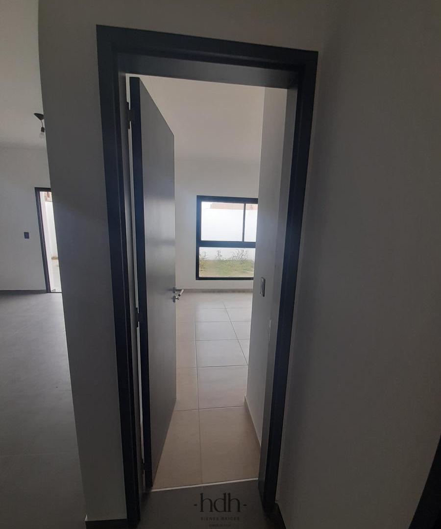Foto de Duplex venta 2 dormitorios 1 baño con patio San Ignacio Village, imagen 5
