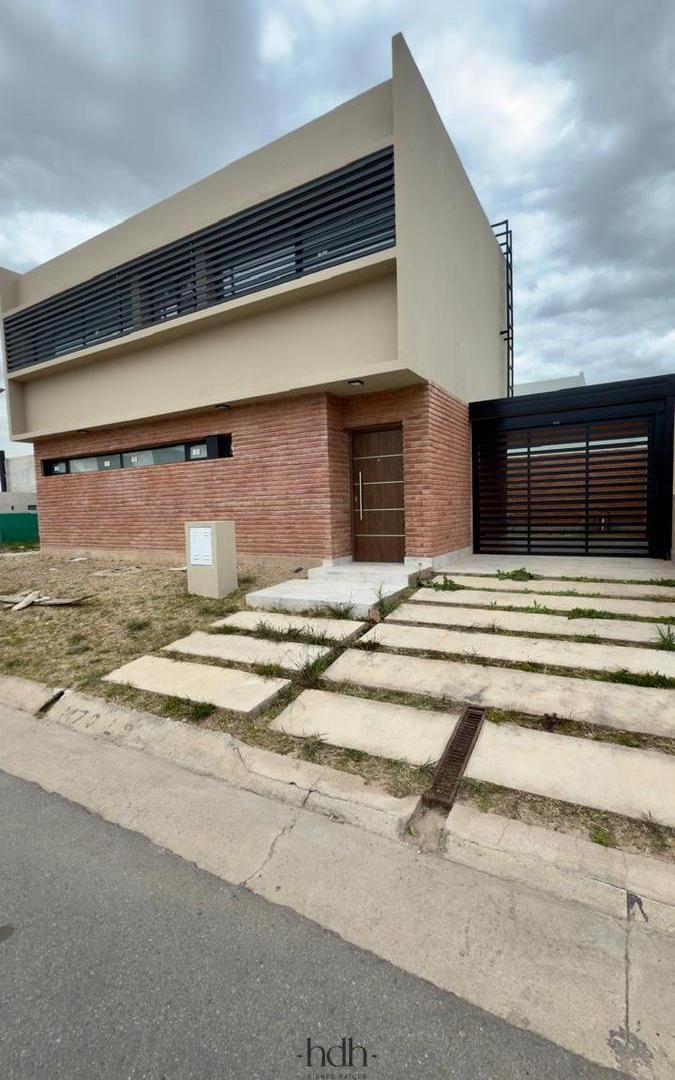 Foto de Casa en Docta Boulevard 2 dormitorios 2 baños patio seguridad, imagen 5