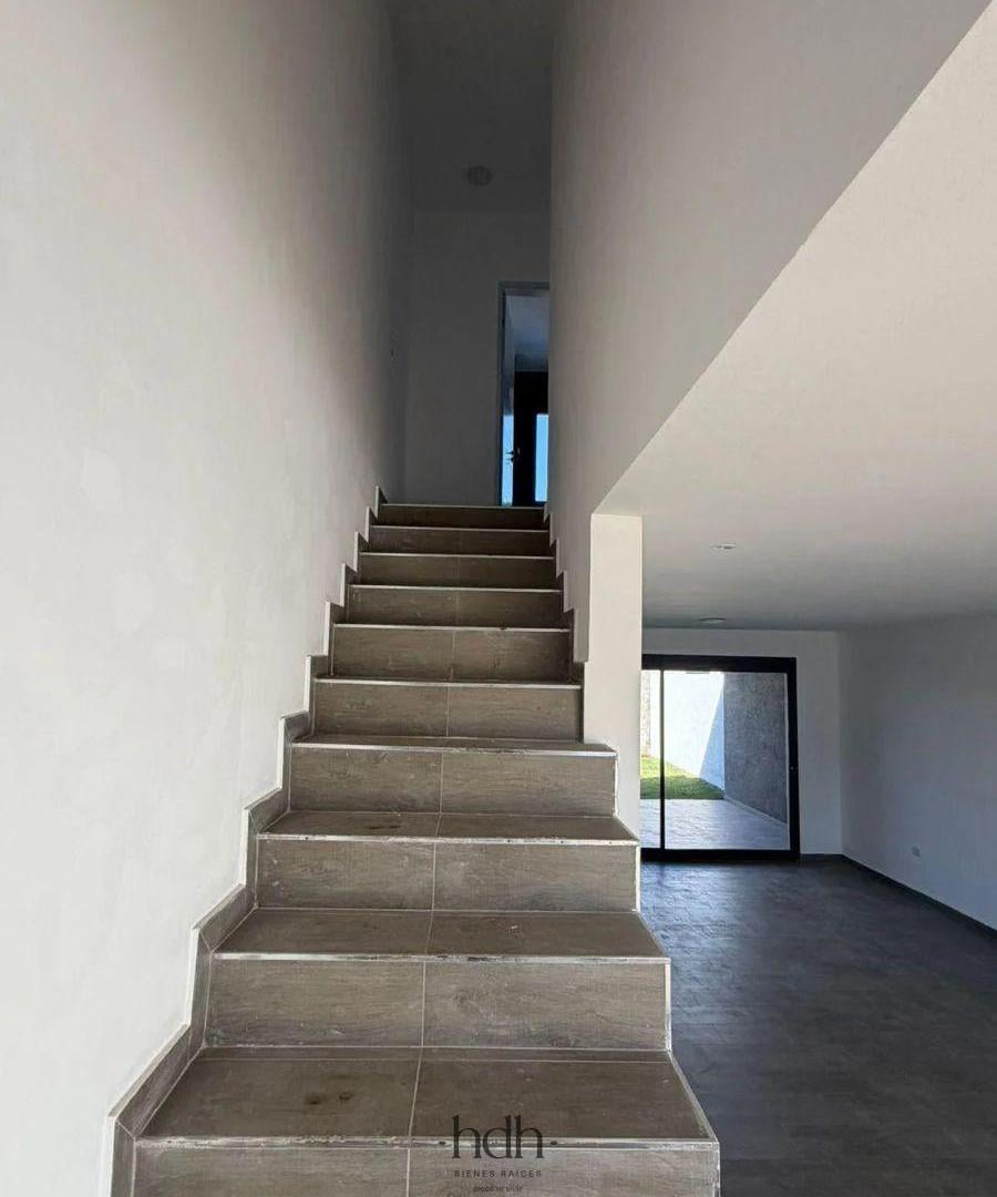 Foto de Casa venta 2 dormitorios 2 baños con seguridad 24 hs Docta Boulevard, imagen 5