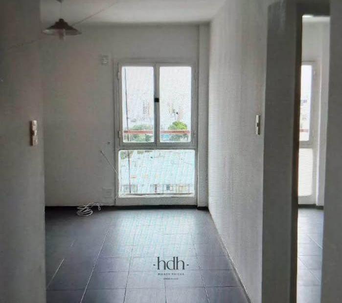 Foto de Departamento Venta Centro 1 dormitorio 1 baño Apto Crédito Refaccionado, imagen 4