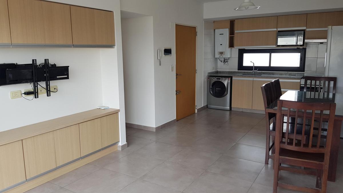 Departamento 2 Ambientes Semipiso Al Frente con Balcon Piso 8vo 2