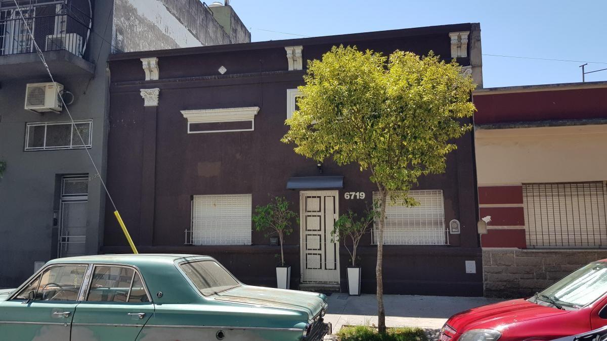 Excelente Casa de 4 Ambientes Mas Entrepiso con Patio Muy Grande