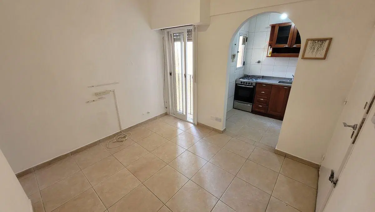 DEPARTAMENTO 2 AMBIENTES 5TO PISO SIN BALCON 2