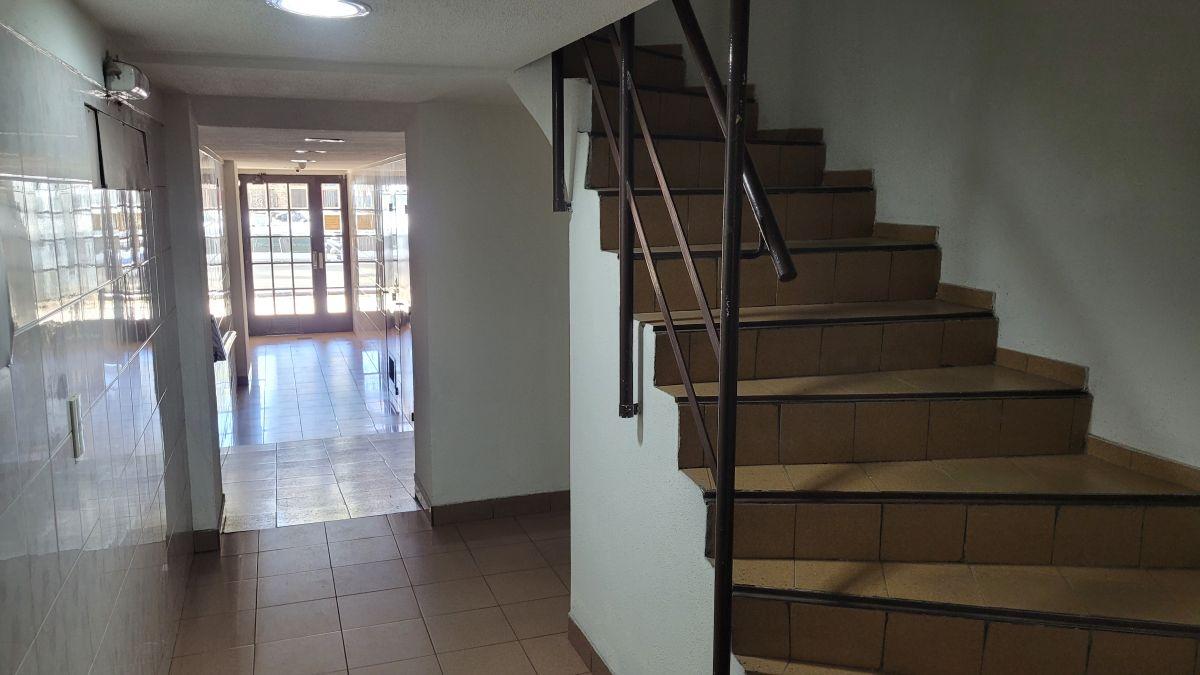 Foto de DEPARTAMENTO 2 AMBIENTES CON DOS PATIOS CHICOS 1ER PISO, imagen 5