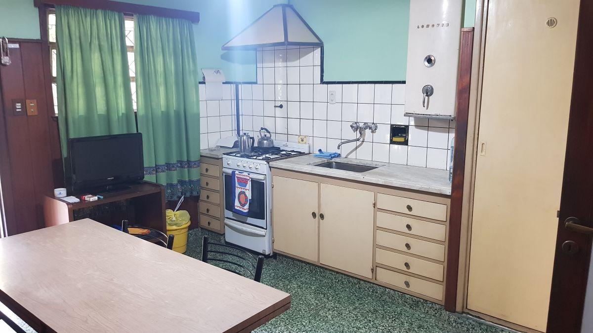 Foto de Casa 3 Ambientes Sobre Lote 8.80 X 26.14, Fondo Libre, imagen 3
