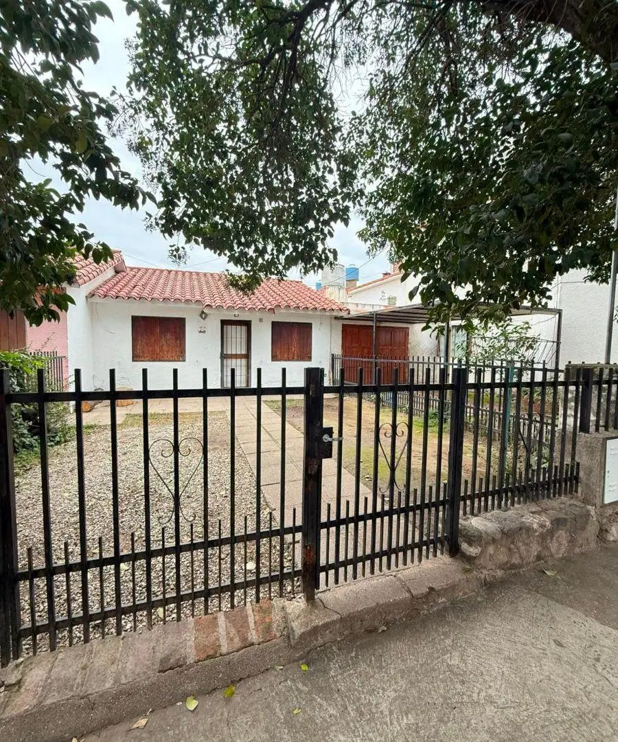 ALQUILER VICOR CASA 2 HAB CON PATIO E INGRESO VEHICULAR 4