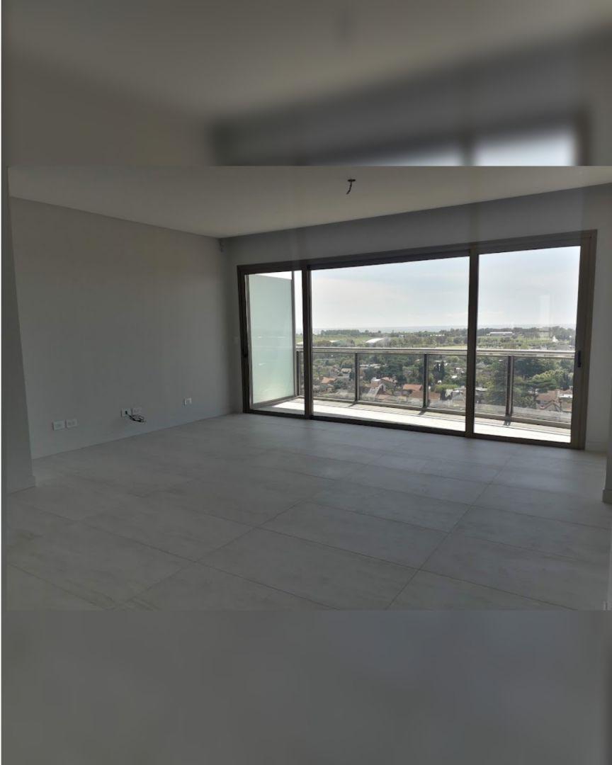 Foto de Departamento 4 ambientes. Venta y Alquiler, imagen 2