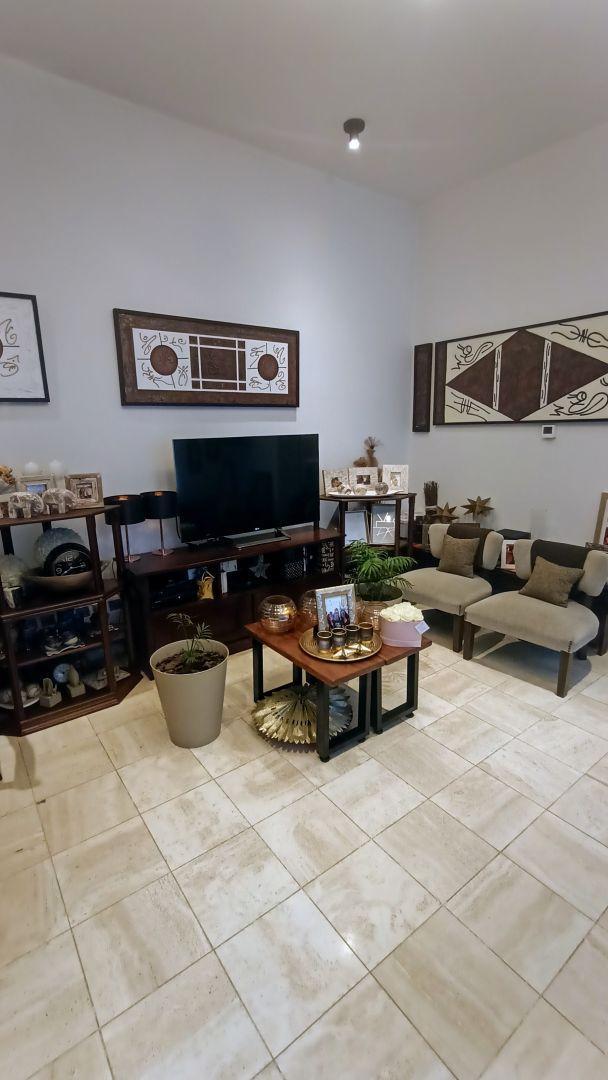 Hermosa Casa a La Venta en Quilmes Centro 1