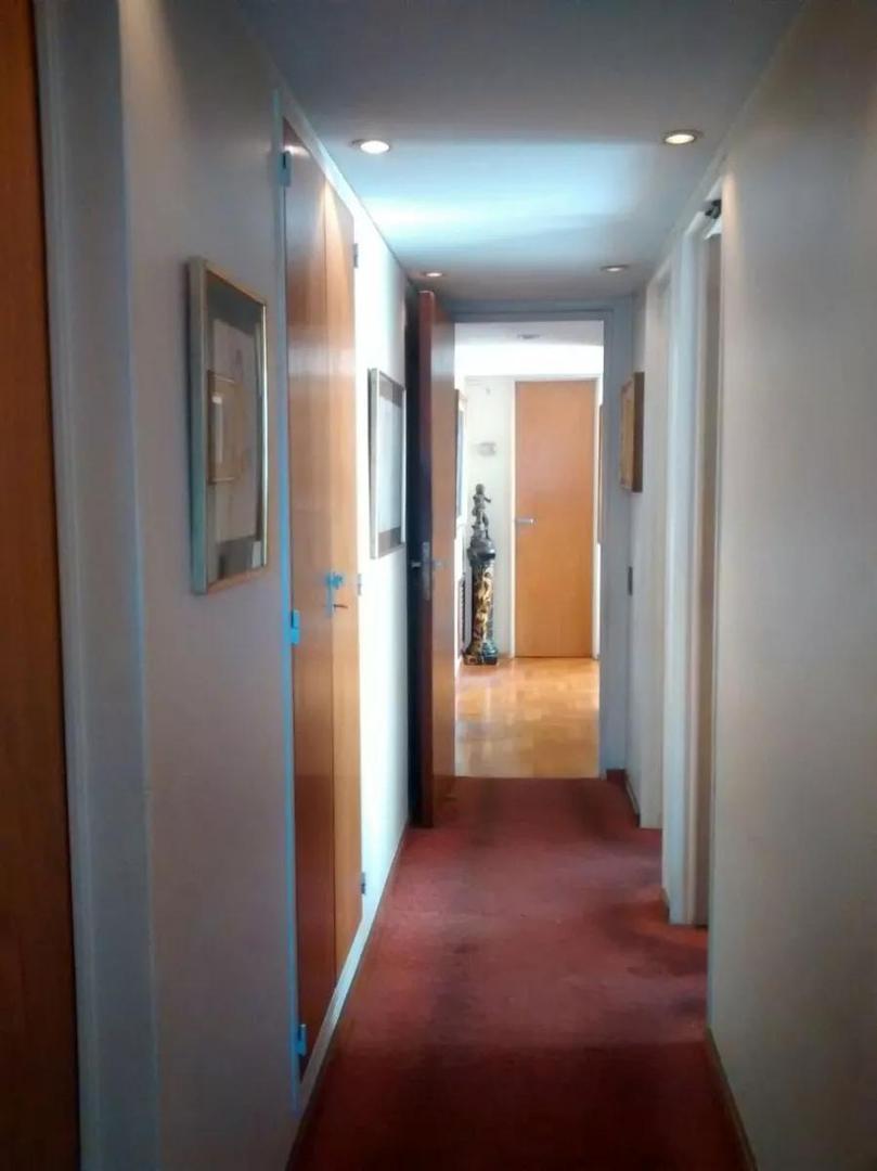 Venta Departamento 4 Ambientes con Dependencia y Cochera Cub 2