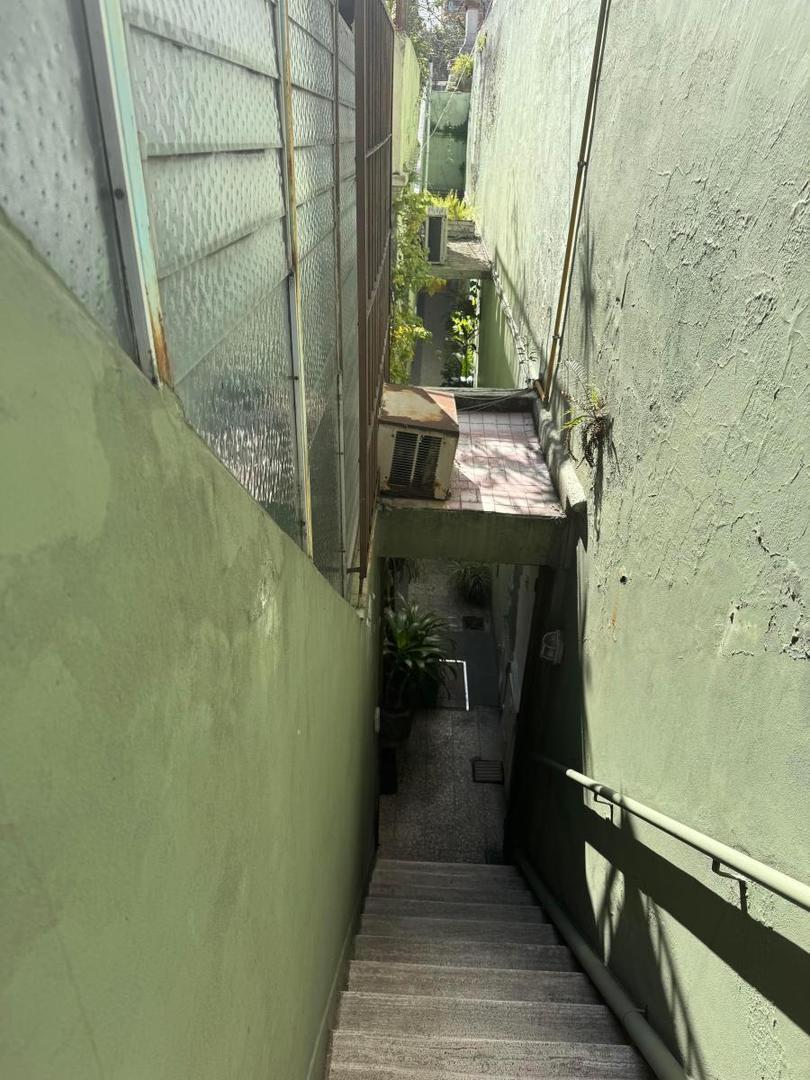 Venta Hermoso PH en Caballito 3