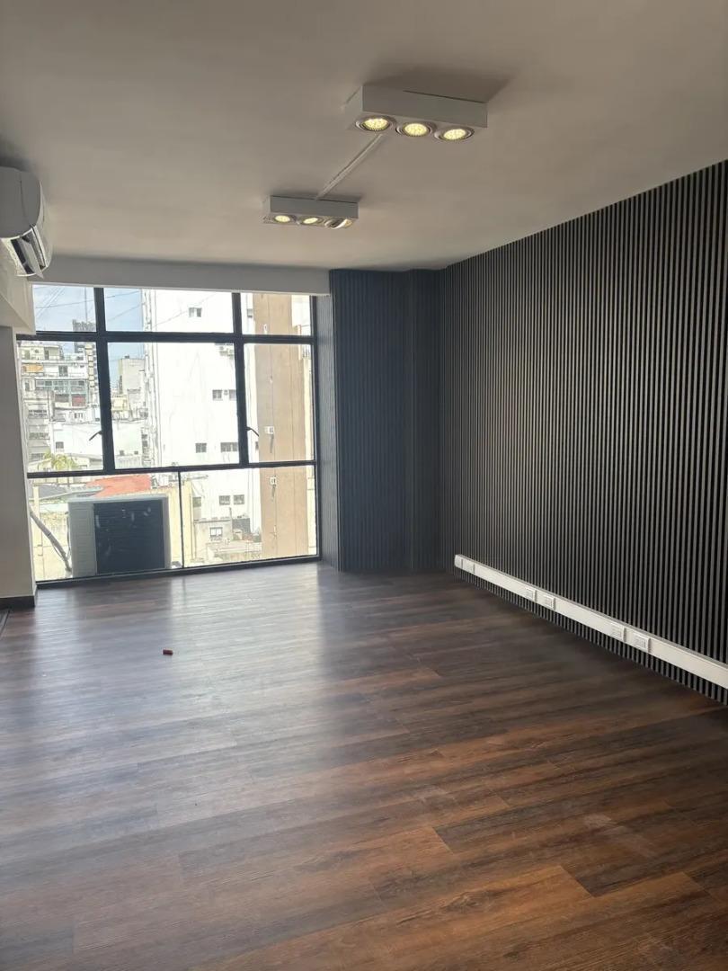 Foto de Venta de Piso Completo 5 oficinas en Barrio Norte, imagen 1