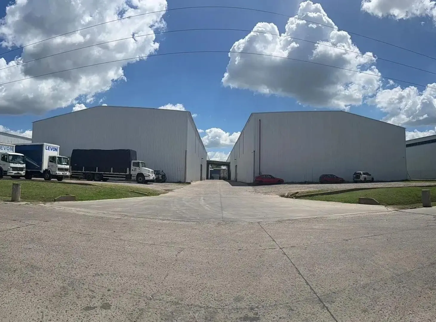 Alquiler de Nave Logística de 12.000 m² en Moreno 5