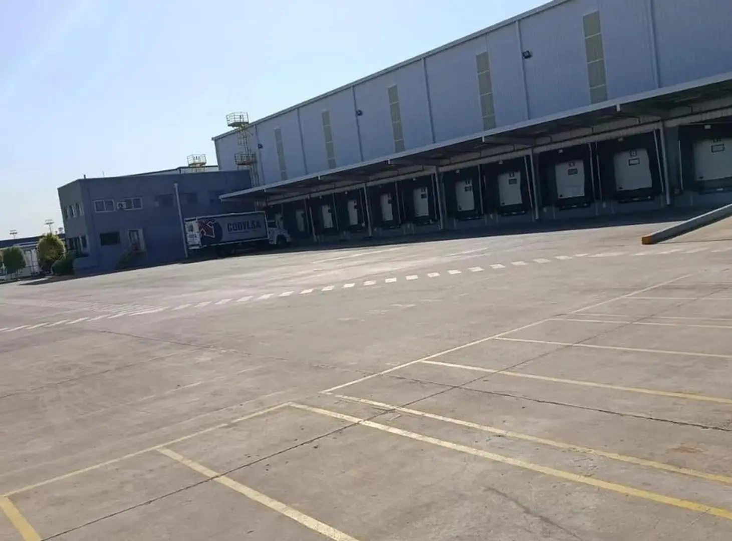 Alquiler de Nave Logística AAA de 6.600 m² en Tortuguitas 3