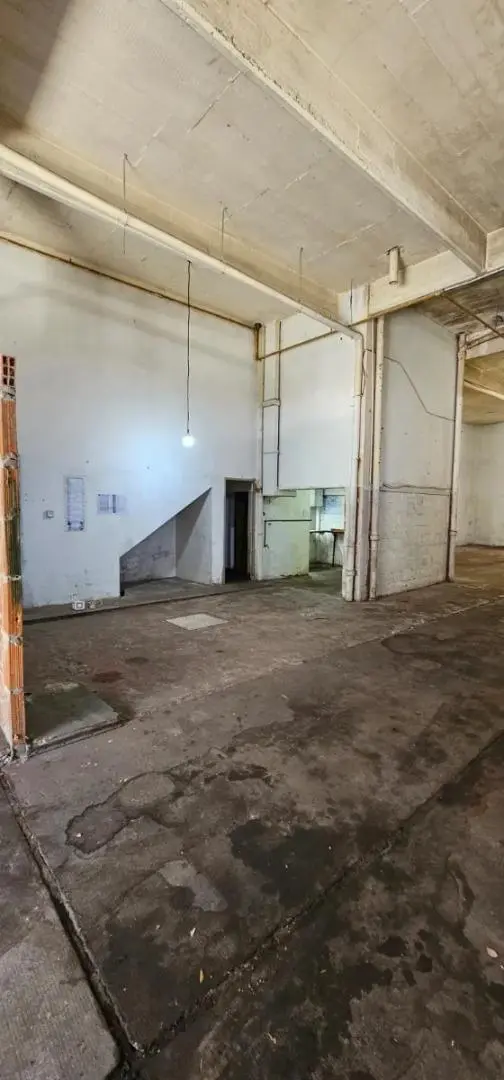 Alquiler de Depósito 200 m² en Flores Sur 4