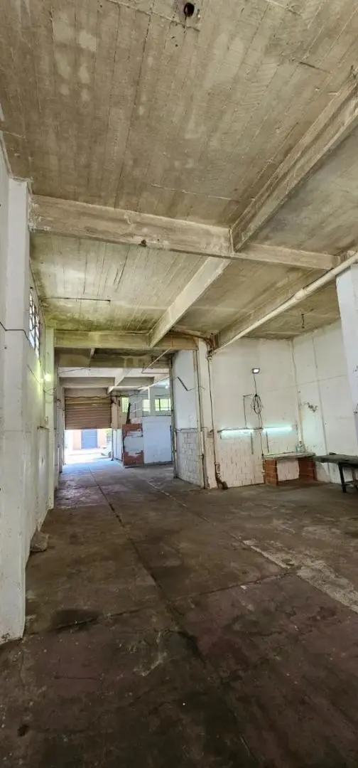 Alquiler de Depósito 200 m² en Flores Sur 3