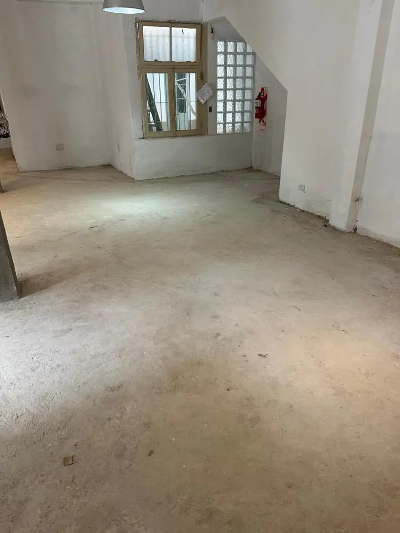 Alquiler de Local Esquina Comercial de 120 m² en Belgrano 4