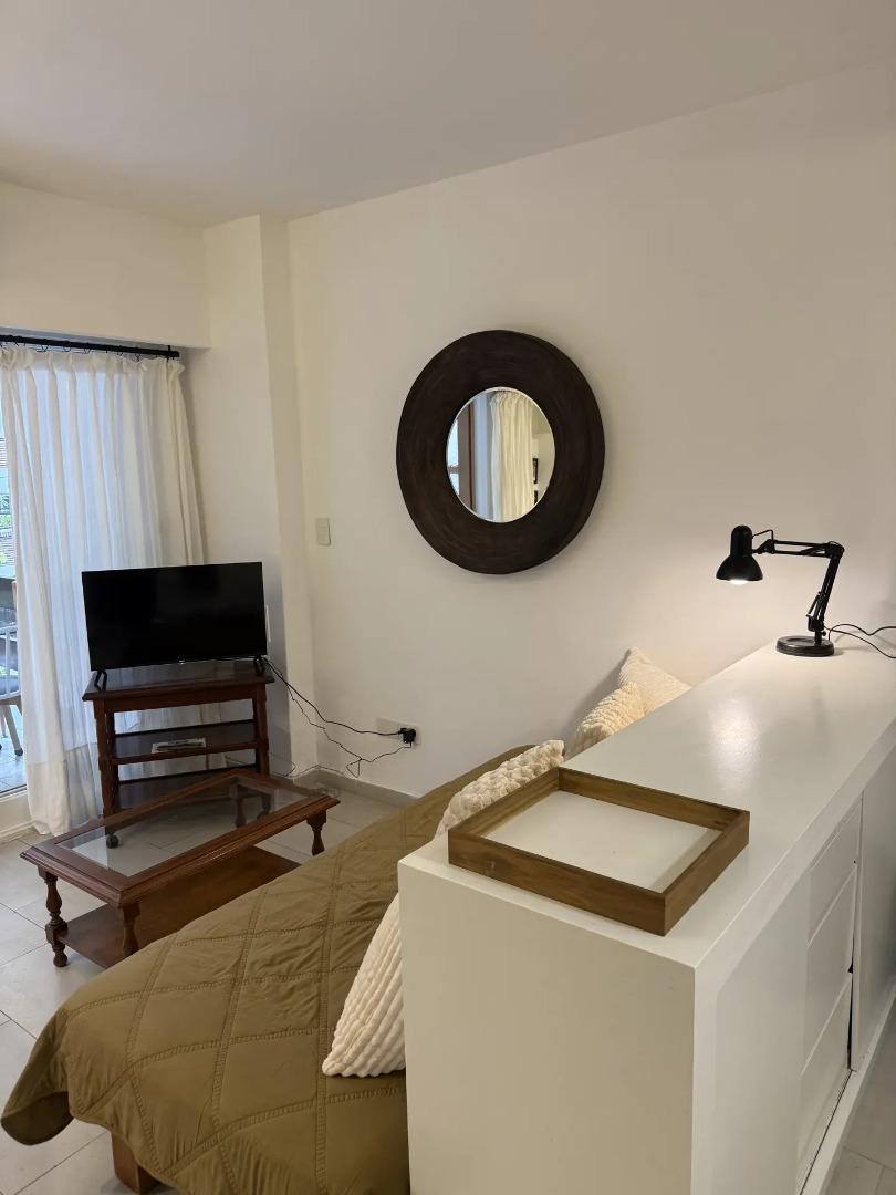 Foto de Alquiler Temporal Departamento Monoambiente en Las Cañitas, imagen 3