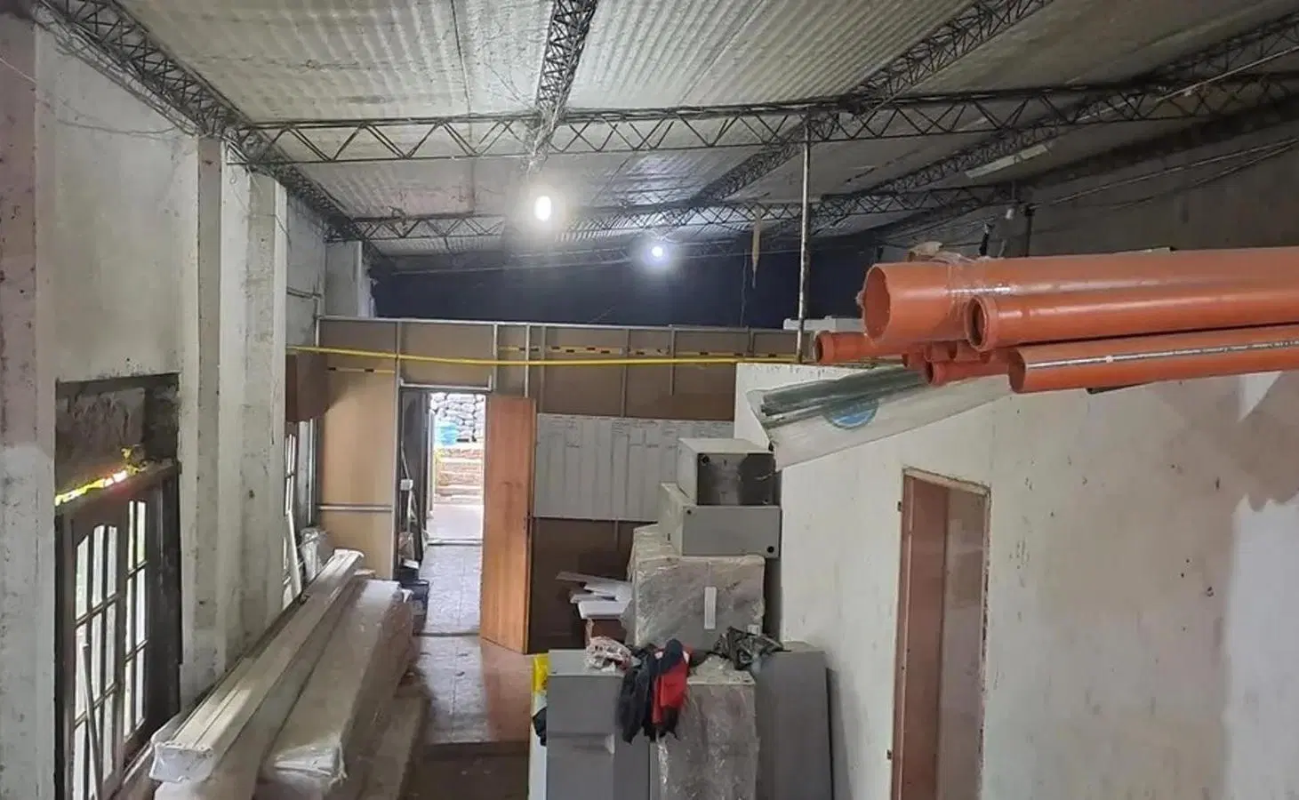 Alquiler de Galpón 1200m² en Zona Industrial Morón 5