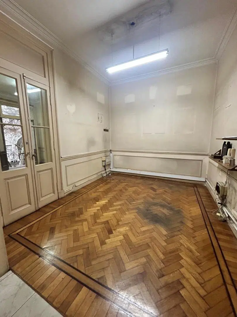 Alquiler de Piso Ideal Oficinas 7 Ambientes en Monserrat 5