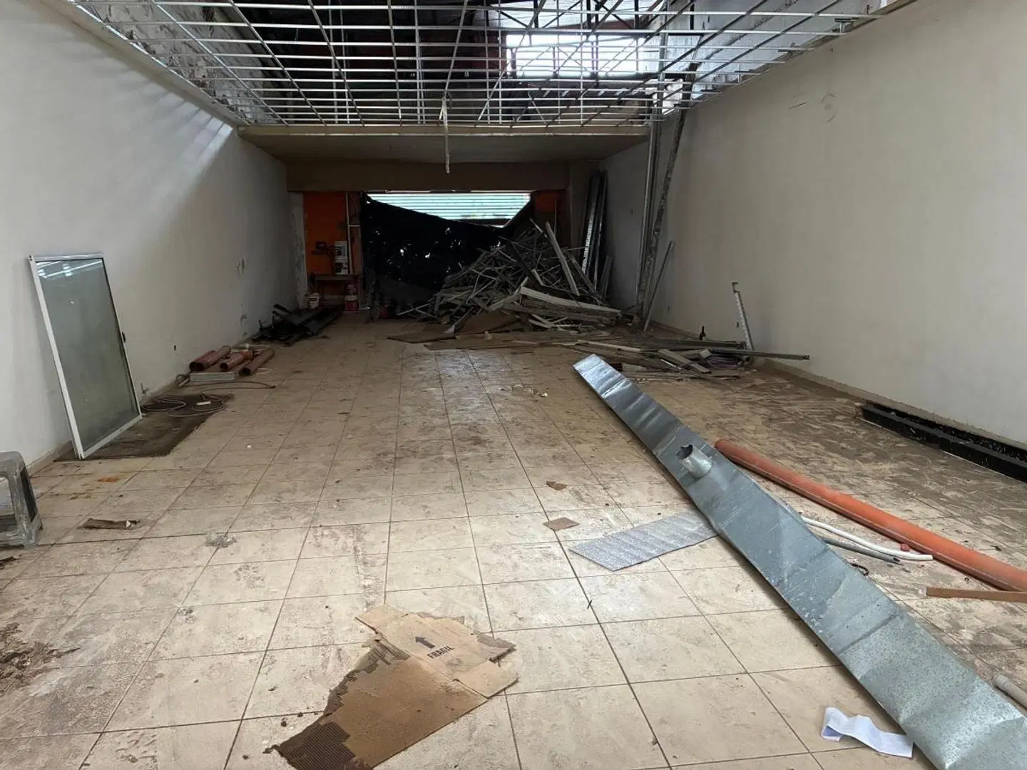 Alquiler de Galpón/Local Comercial de en Villa Santa Rita 5