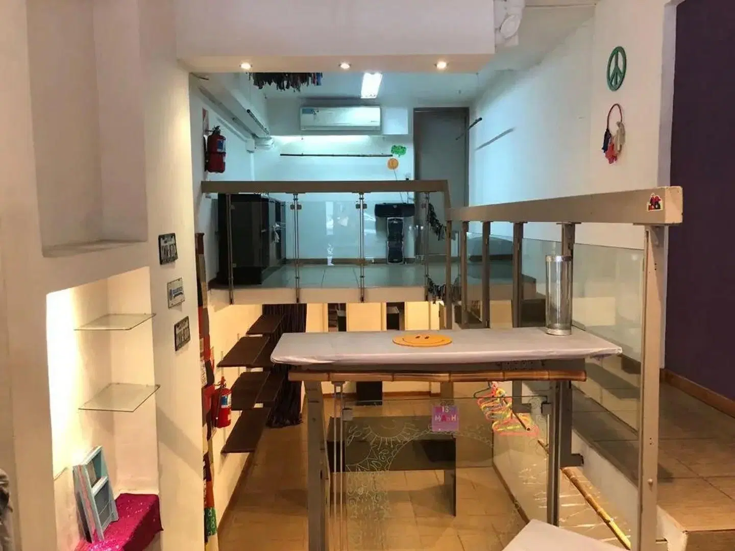 Alquiler de Local Comercial en Barrio Norte 4