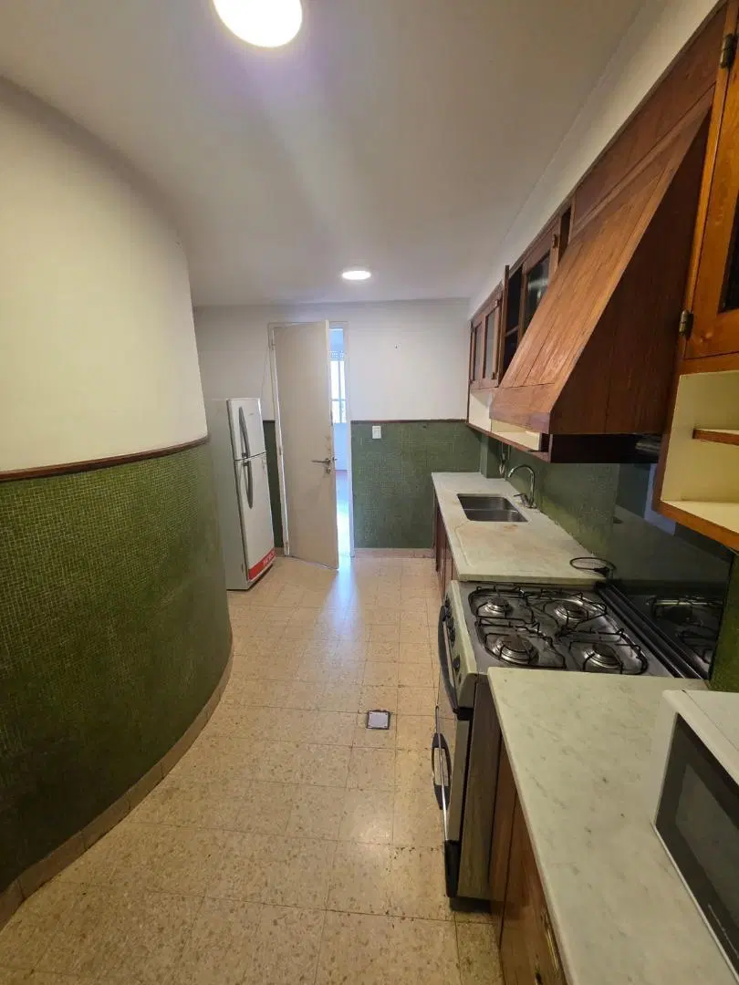 Venta Departamento 3 Ambientes con Dependencia Recoleta 2