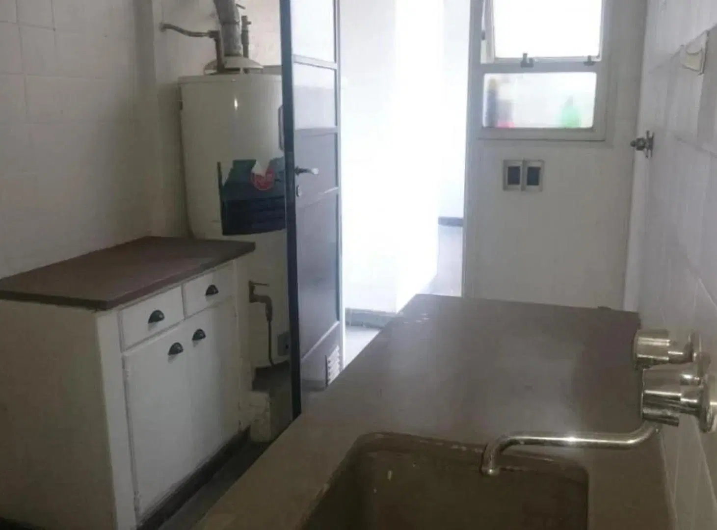 Venta de Piso Único 5 Ambientes en Balvanera 4