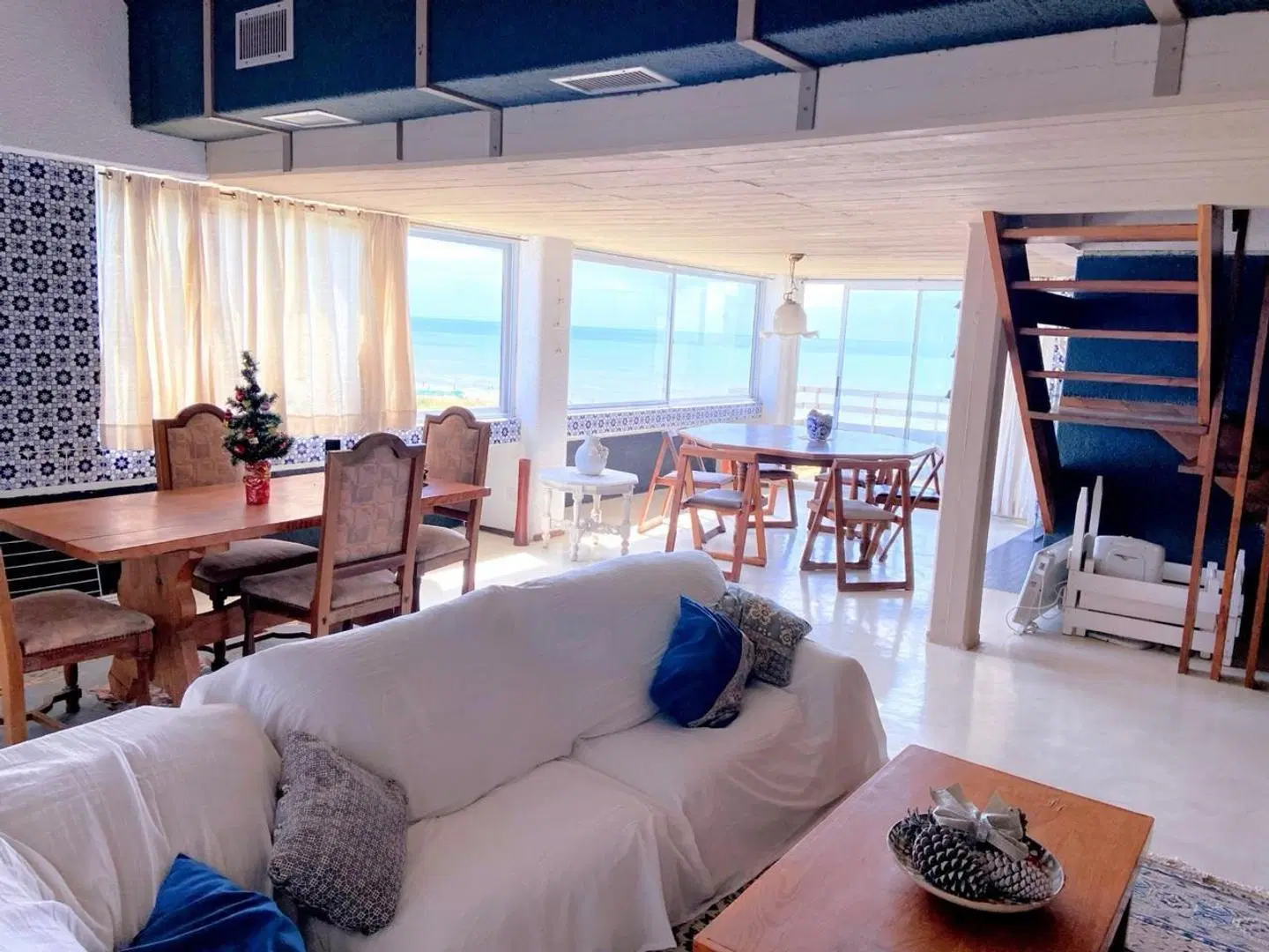 Alquiler por Temporada de Triplex Frente al Mar en Pinamar 4